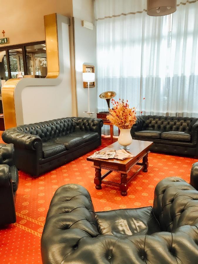 Eurohotel Пиаченца Екстериор снимка
